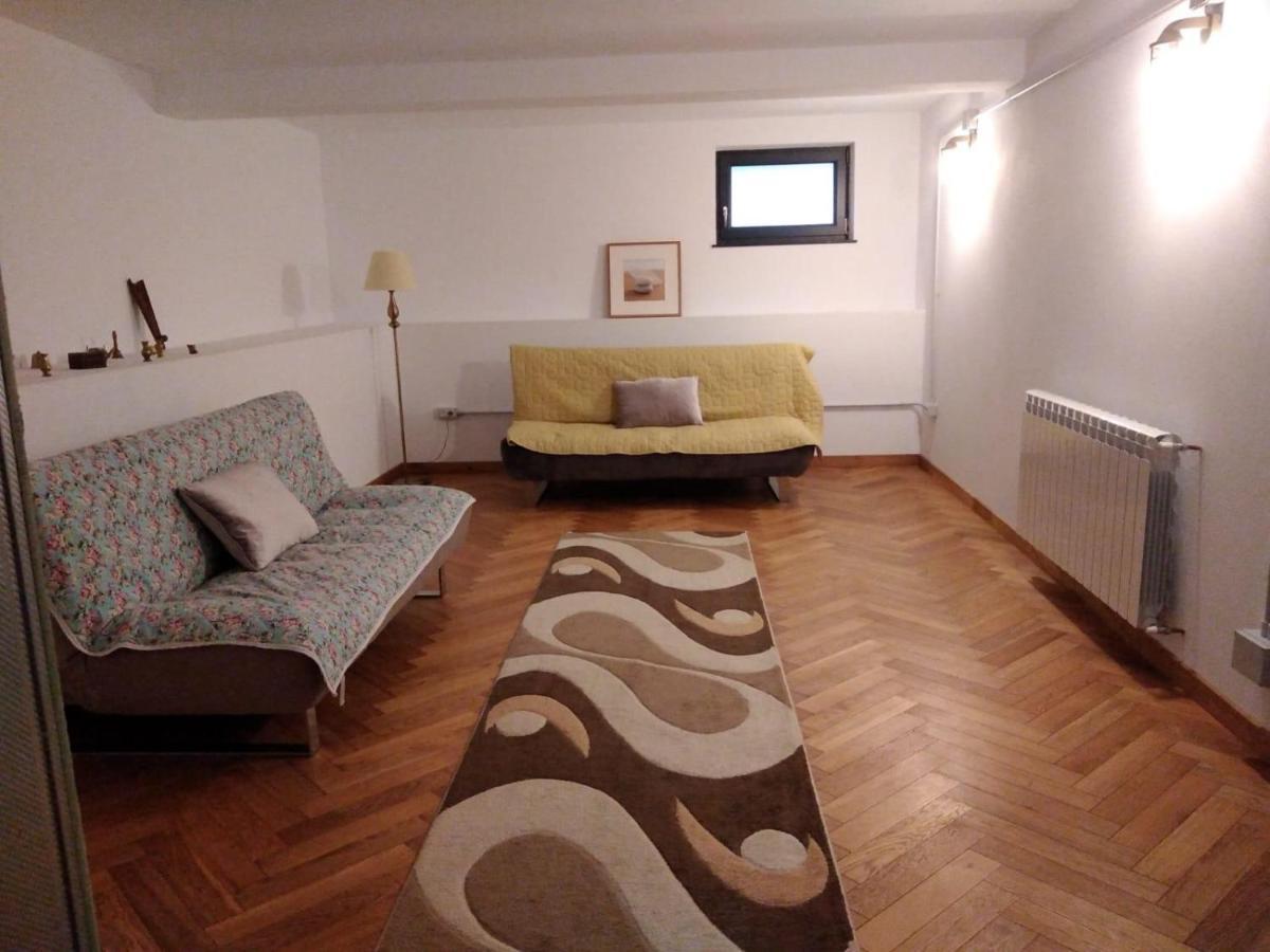 הוילה סוסאבה Sunny House מראה חיצוני תמונה